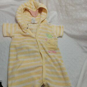 Baby bathrobe - duck costume made of terry cloth, 6 months, 2005